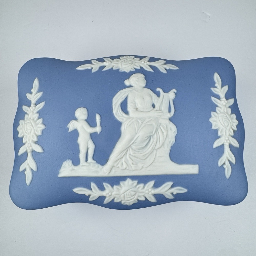 Jasperware Japan Lidded Jewelry Trinket Box Blue 5.5in Woman Cherub Vanity